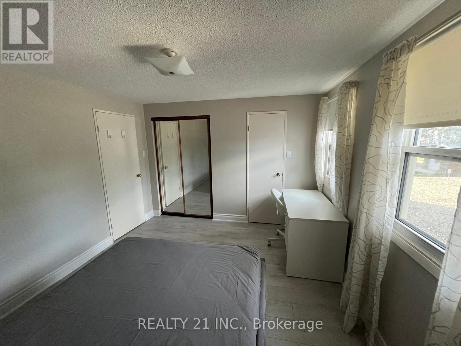 2 - 405 Keats Way, Waterloo, Ontario  N2L 5S7 - Photo 9 - X13834666