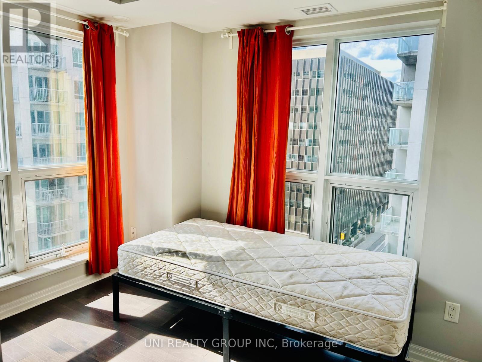 909 - 195 Besserer Street S, Ottawa, Ontario  K1N 0B6 - Photo 13 - X13833160