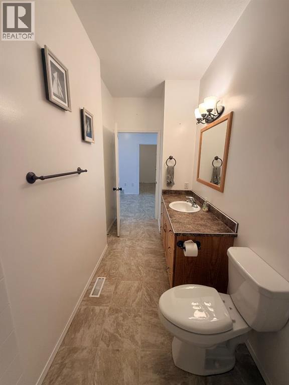 10902 100 Ave Unit 4