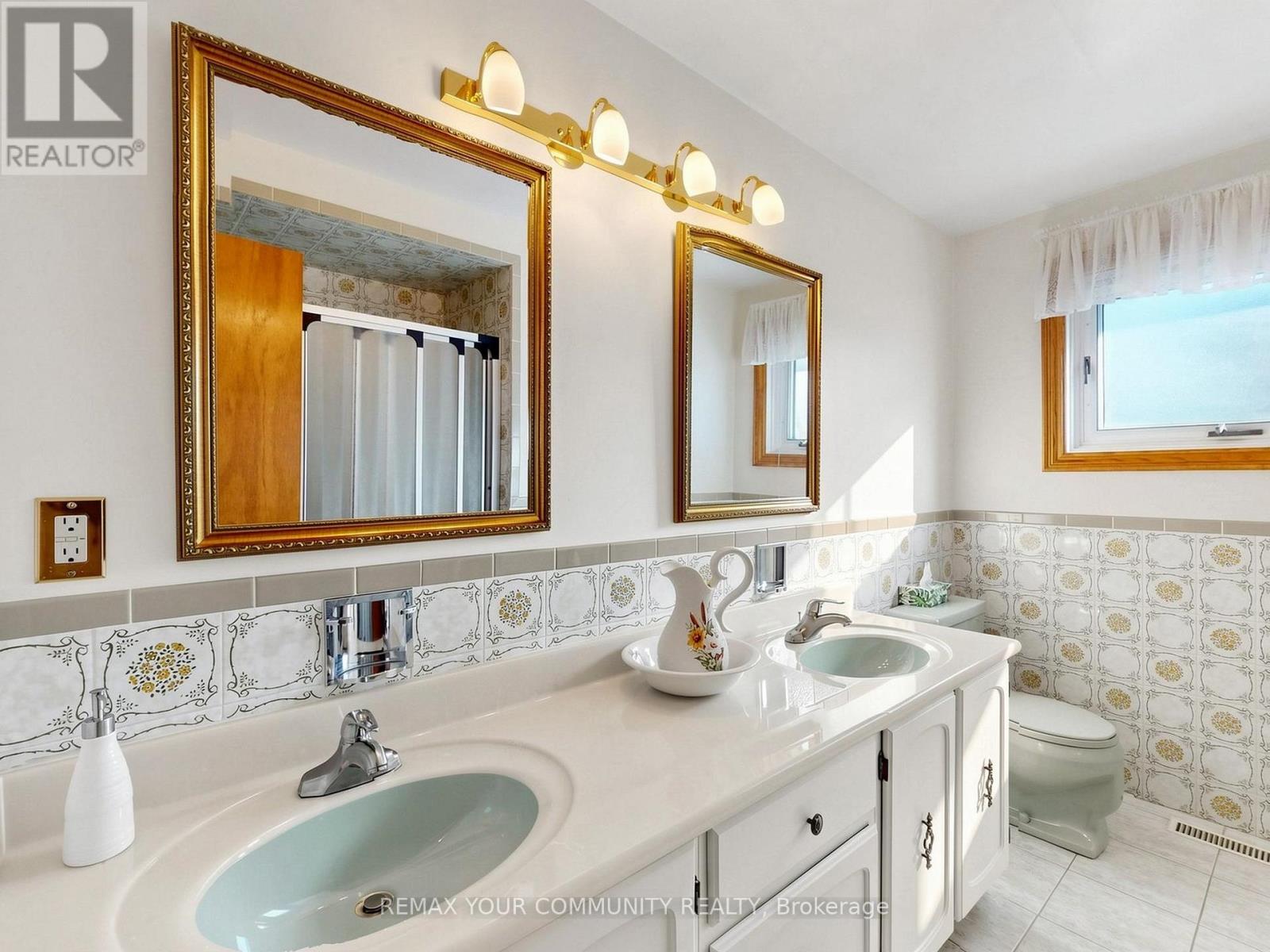 35 May Avenue, Richmond Hill, Ontario L4C 3S7 - Photo 28 - N13834234