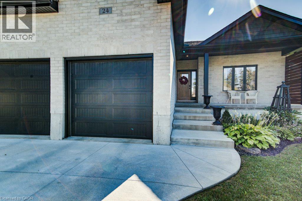 24 Gilmer Crescent, Listowel, Ontario  N4W 0H2 - Photo 5 - 40866861