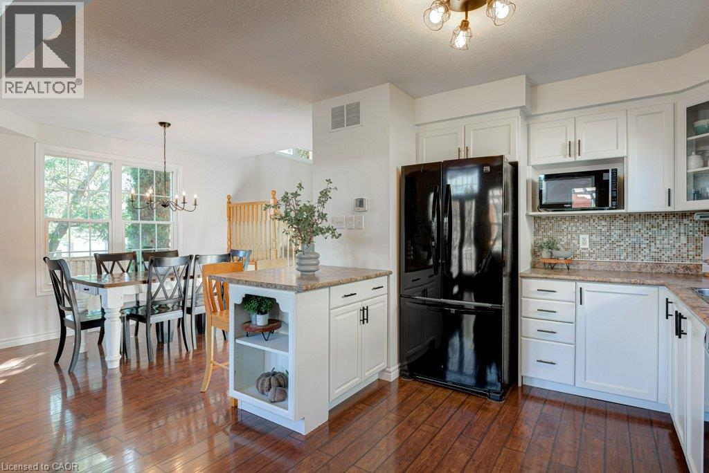 4 Jacob Cressman Drive, Baden, Ontario  N3A 4K9 - Photo 8 - 40866931