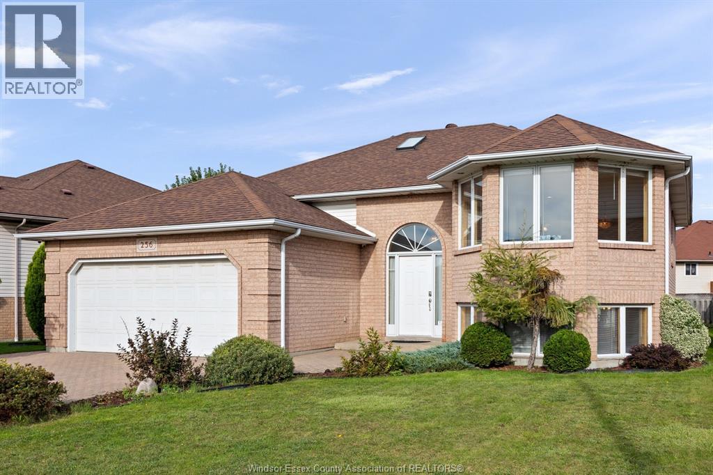 256 Kenilworth Place, Windsor, Ontario  N9E 4M6 - Photo 2 - 26023756
