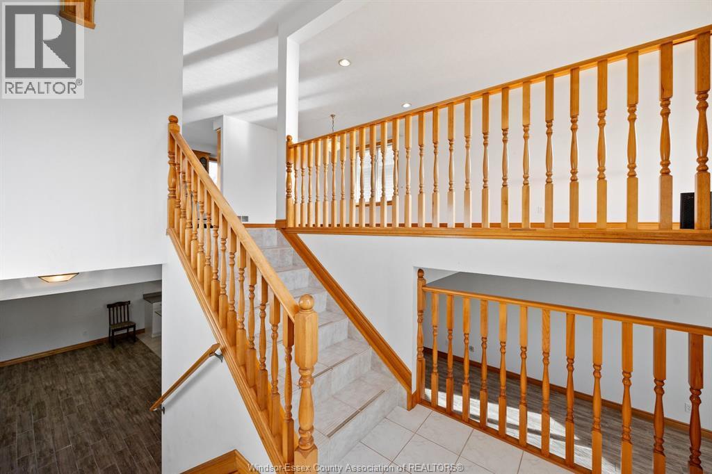 256 Kenilworth Place, Windsor, Ontario  N9E 4M6 - Photo 3 - 26023756