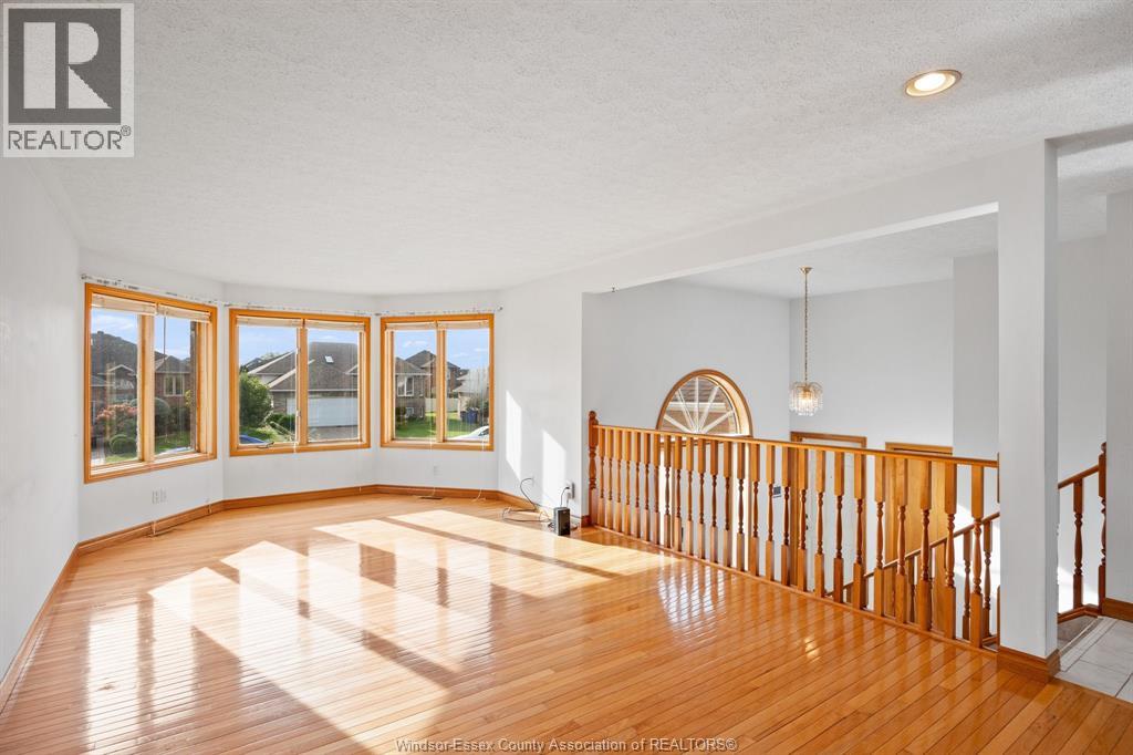 256 Kenilworth Place, Windsor, Ontario  N9E 4M6 - Photo 8 - 26023756