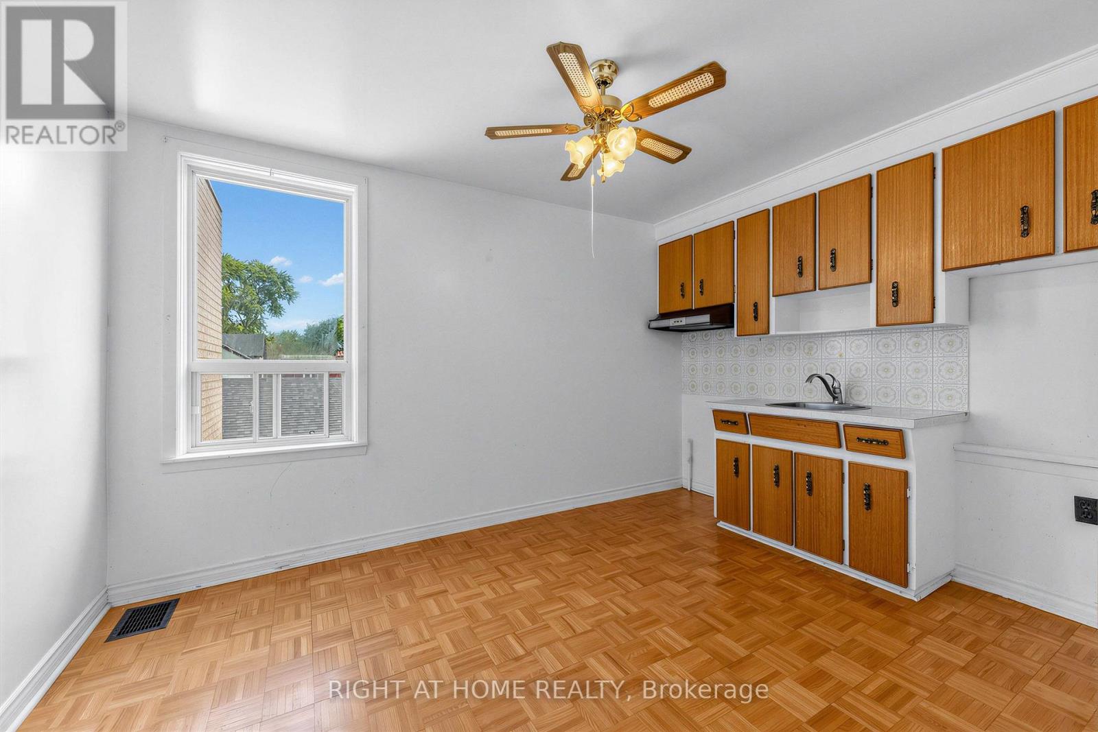 147 Dovercourt Road, Toronto, Ontario  M6J 3C5 - Photo 23 - C13834706