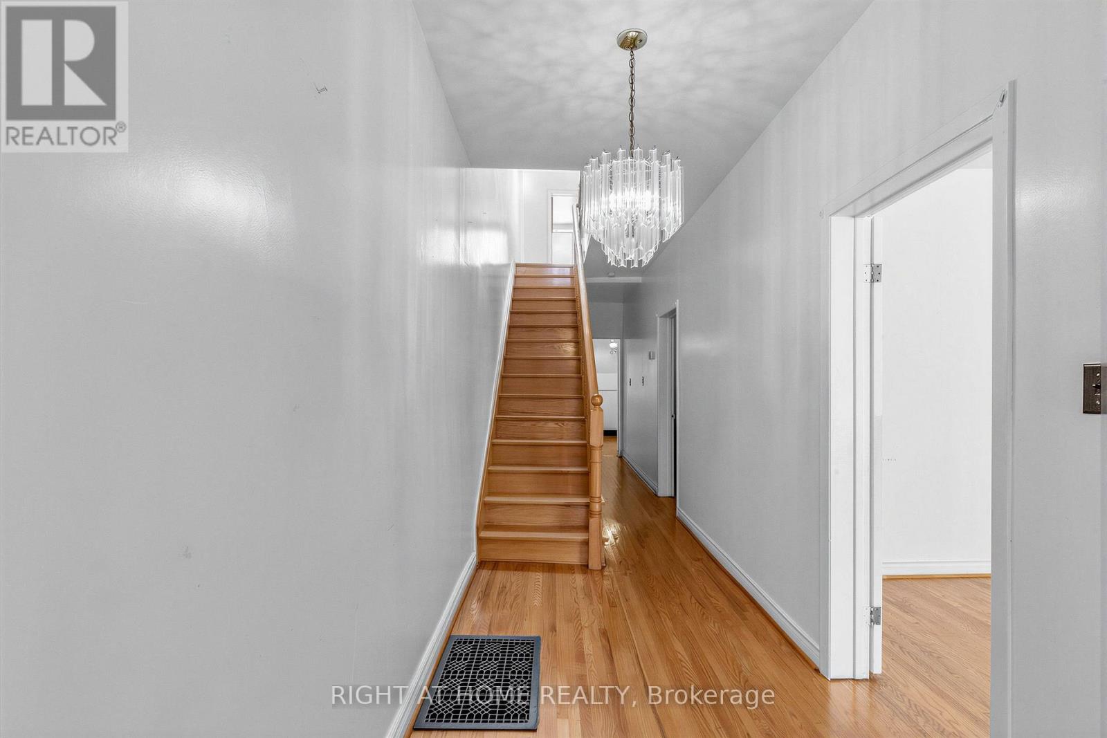 147 Dovercourt Road, Toronto, Ontario  M6J 3C5 - Photo 9 - C13834706