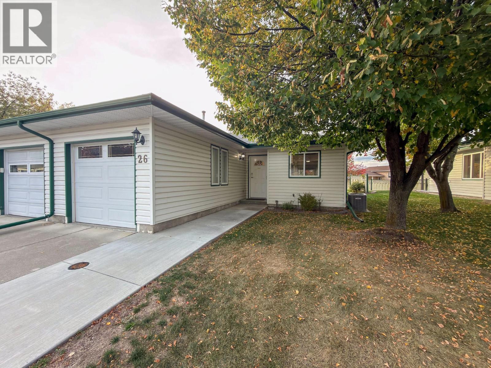 2375 1st Street S Unit# 26, Cranbrook, British Columbia  V1C 6J7 - Photo 1 - 10401946