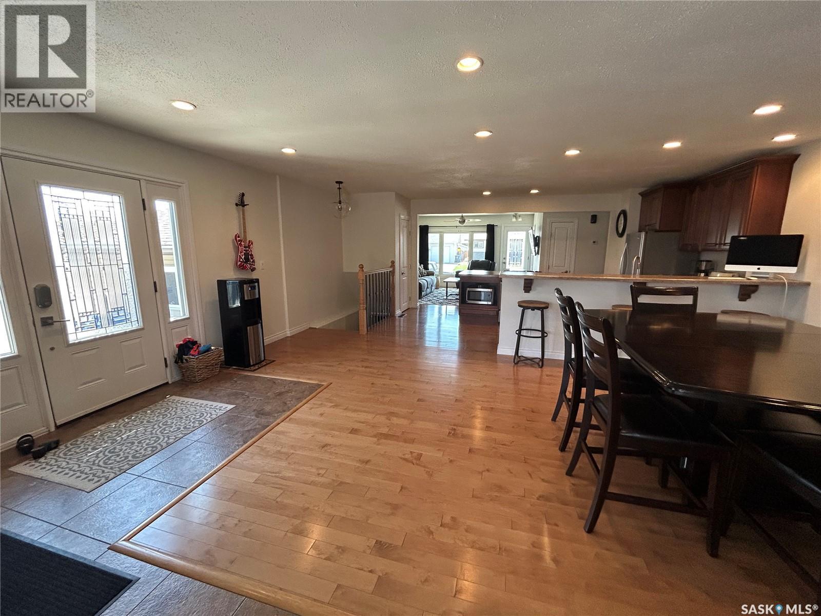 1613 Dieppe Crescent, Estevan, Saskatchewan  S4A 1W8 - Photo 5 - SK049691