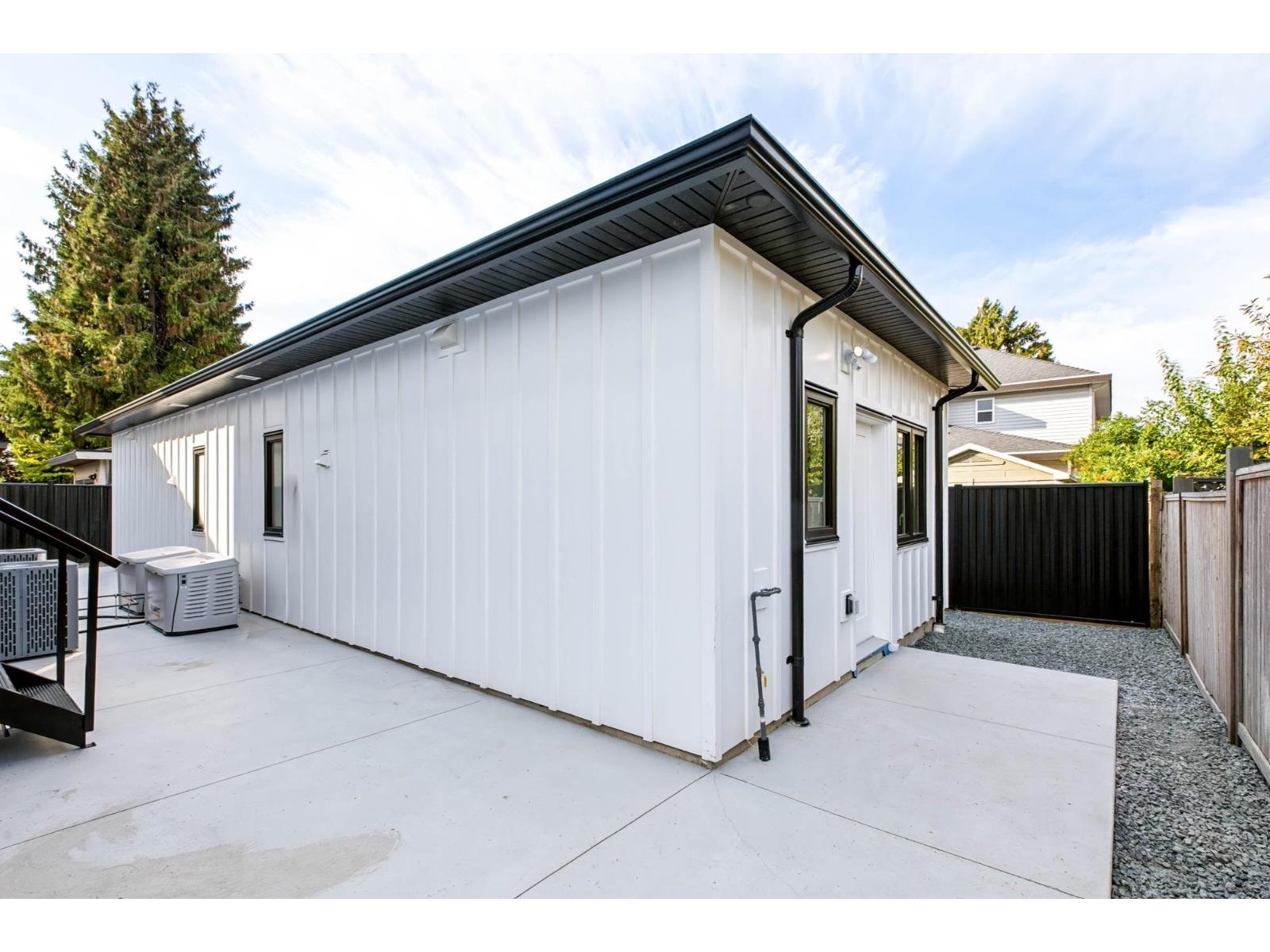 11089 S Fuller Crescent, Delta, British Columbia V4C 2C8 - Photo 4 - R3169506