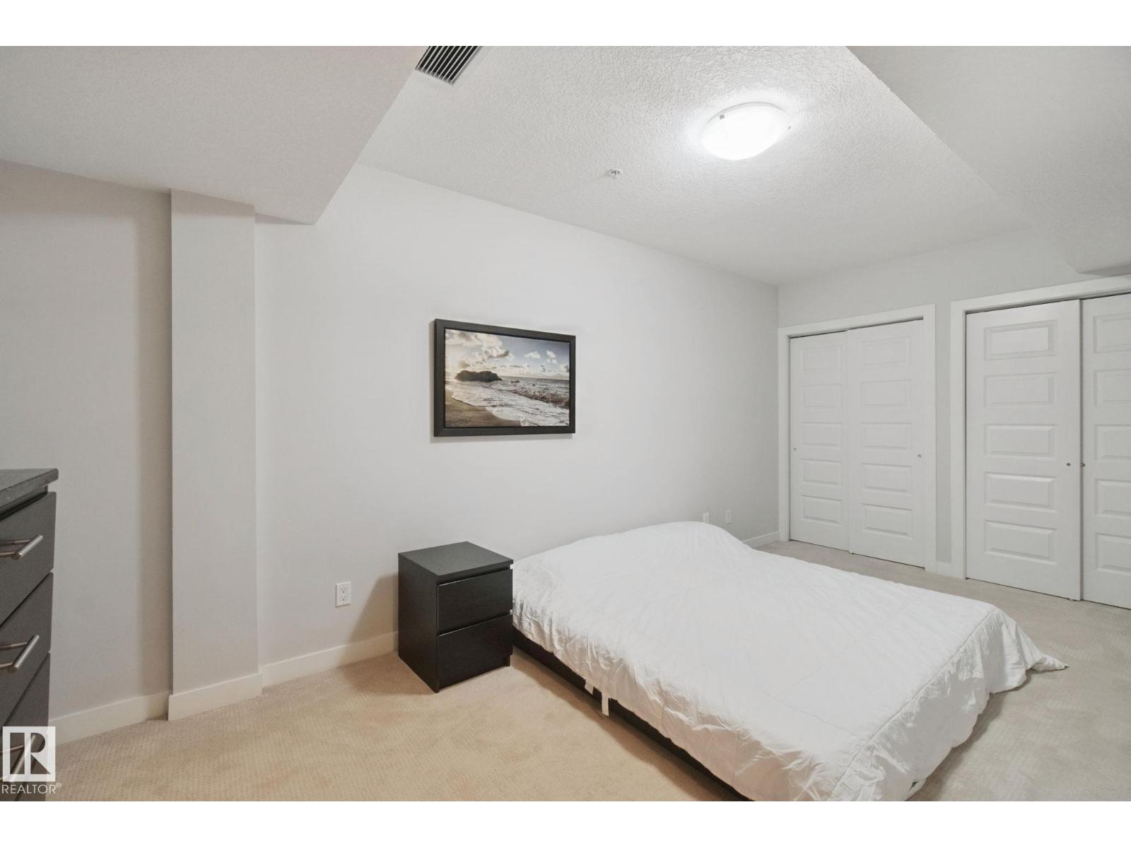 #125 5151 Windermere BV SW SW