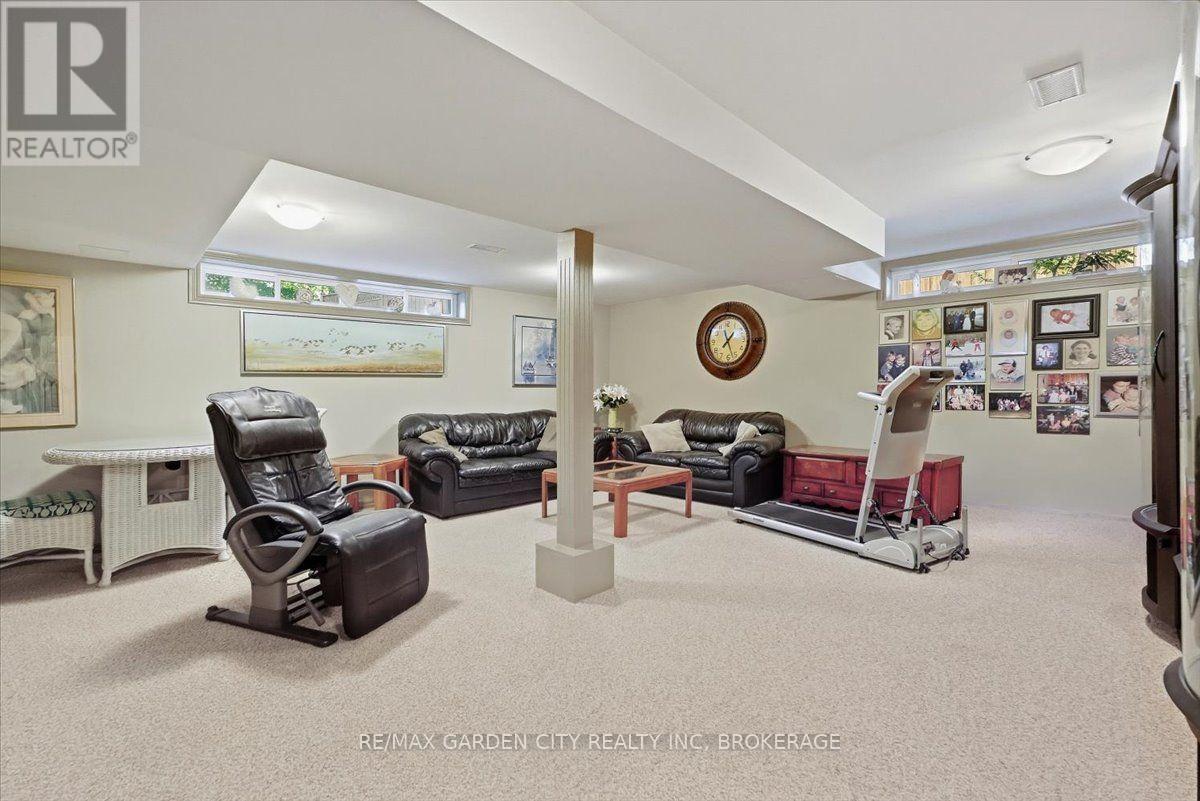 98 Village Road, St. Catharines, Ontario  L2T 3C1 - Photo 21 - X13834772