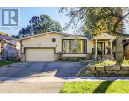 42 GATEHEAD ROAD, Toronto, Ontario