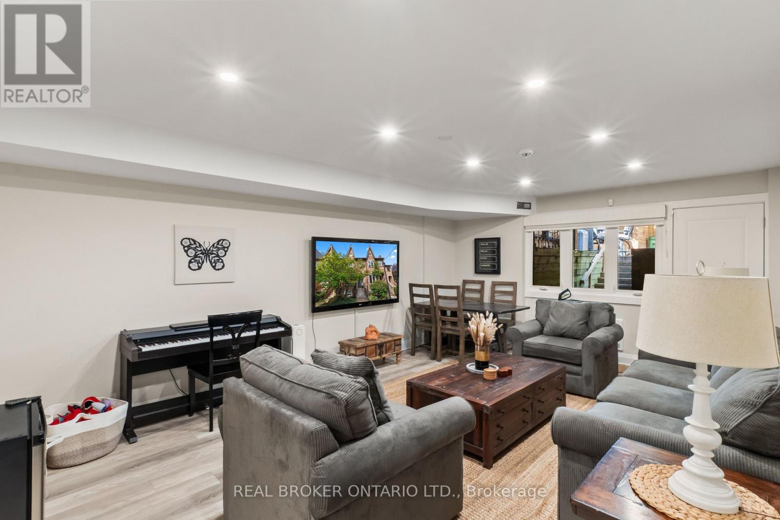 12 St. James Court, Toronto, Ontario  M4X 1X4 - Photo 45 - C13834808