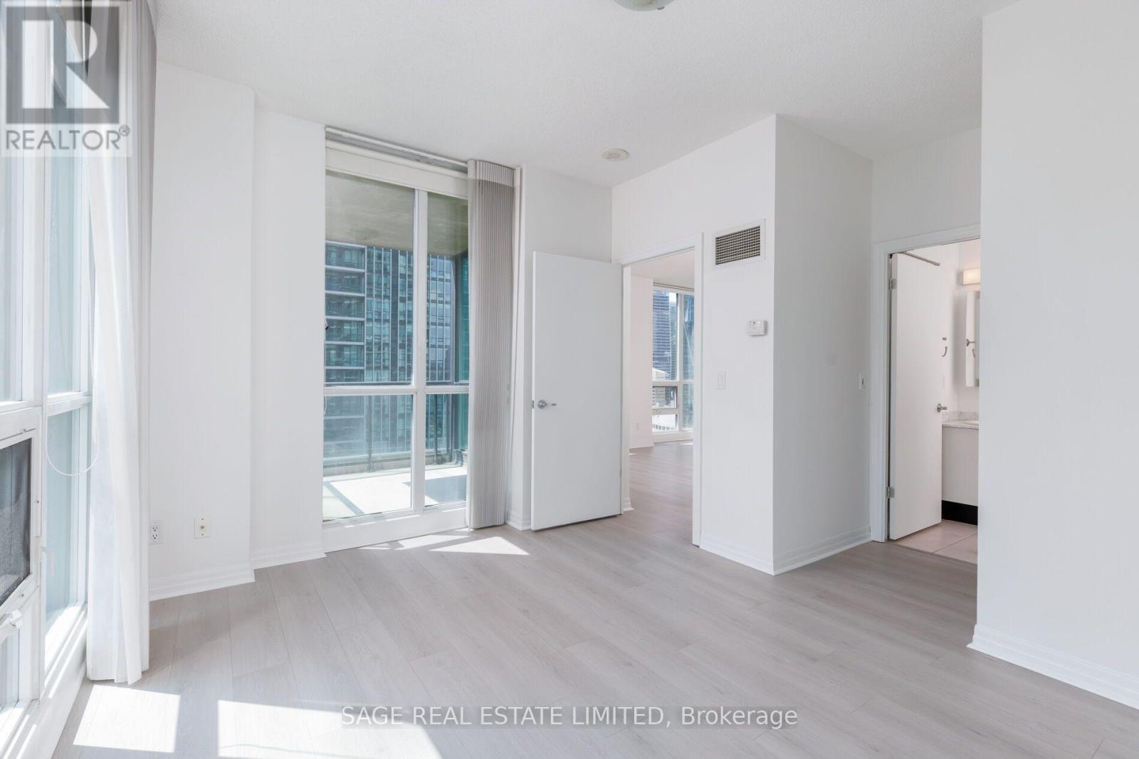 2711 - 16 Yonge Street, Toronto, Ontario  M5E 2A1 - Photo 24 - C13834848
