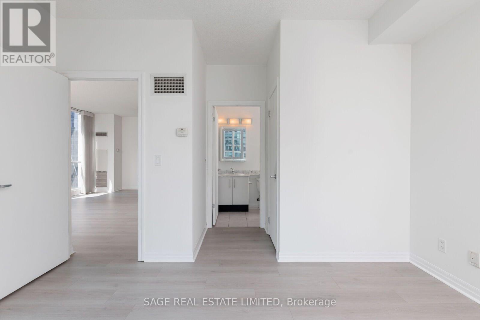 2711 - 16 Yonge Street, Toronto, Ontario  M5E 2A1 - Photo 25 - C13834848