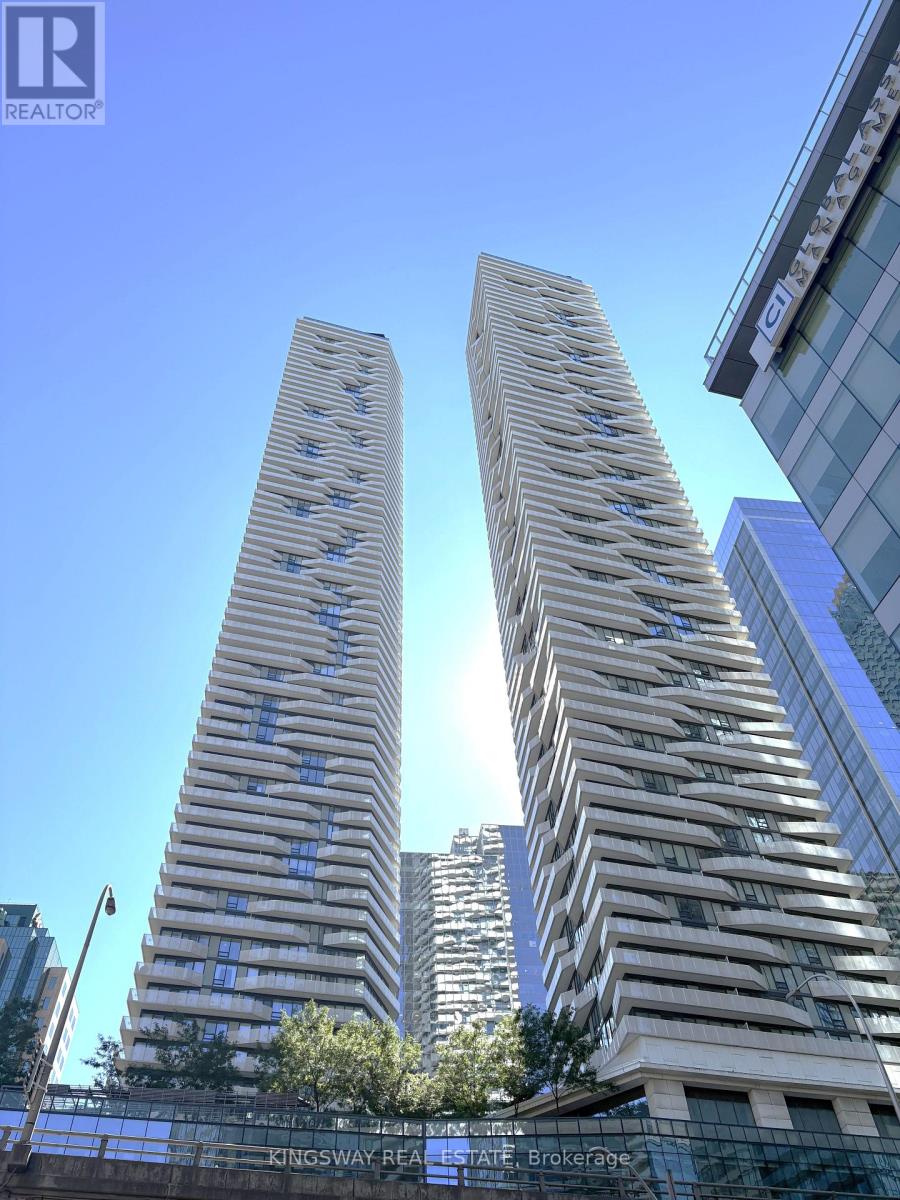 5004 - 88 HARBOUR STREET, Toronto, Ontario