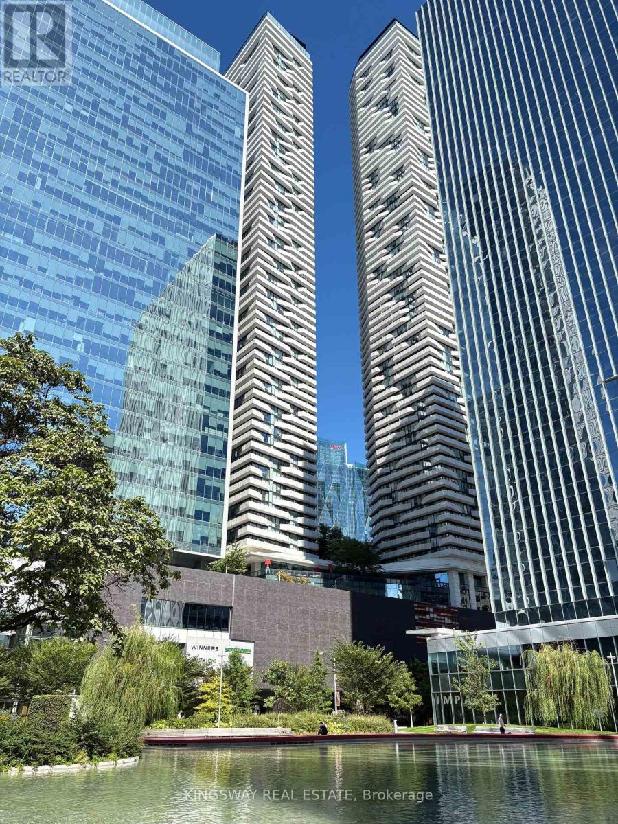 5004 - 88 Harbour Street, Toronto, Ontario  M5J 0C3 - Photo 2 - C13834852