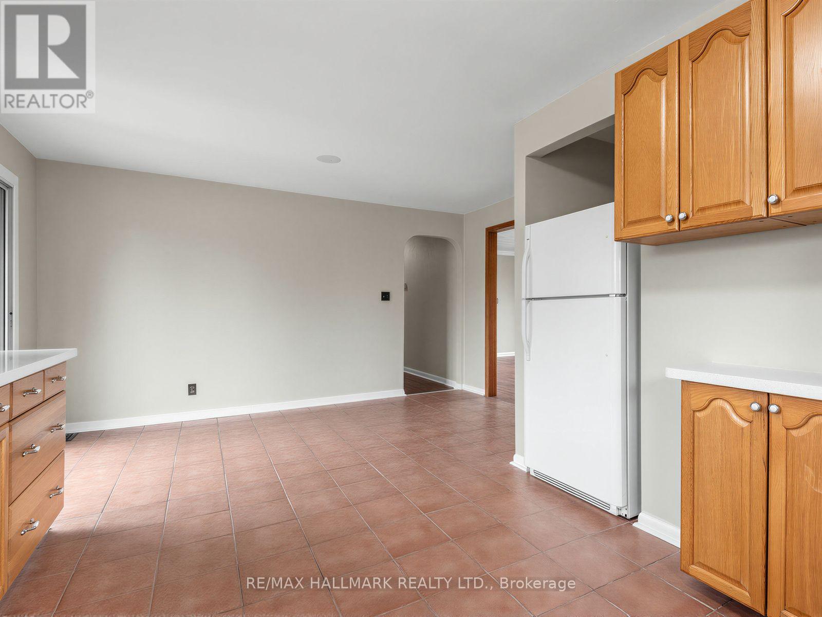 504 Wilson Road S, Oshawa, Ontario  L1H 6C9 - Photo 12 - E13834750