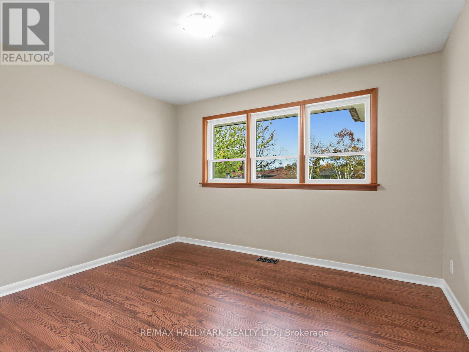 504 Wilson Road S, Oshawa, Ontario  L1H 6C9 - Photo 16 - E13834750