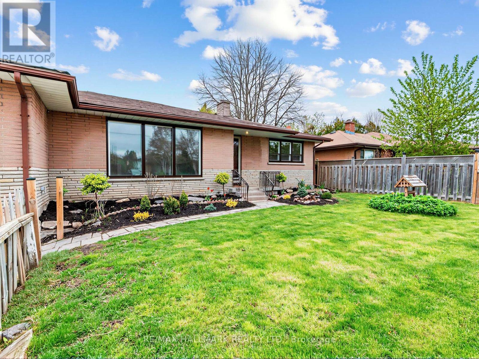504 Wilson Road S, Oshawa, Ontario  L1H 6C9 - Photo 4 - E13834750