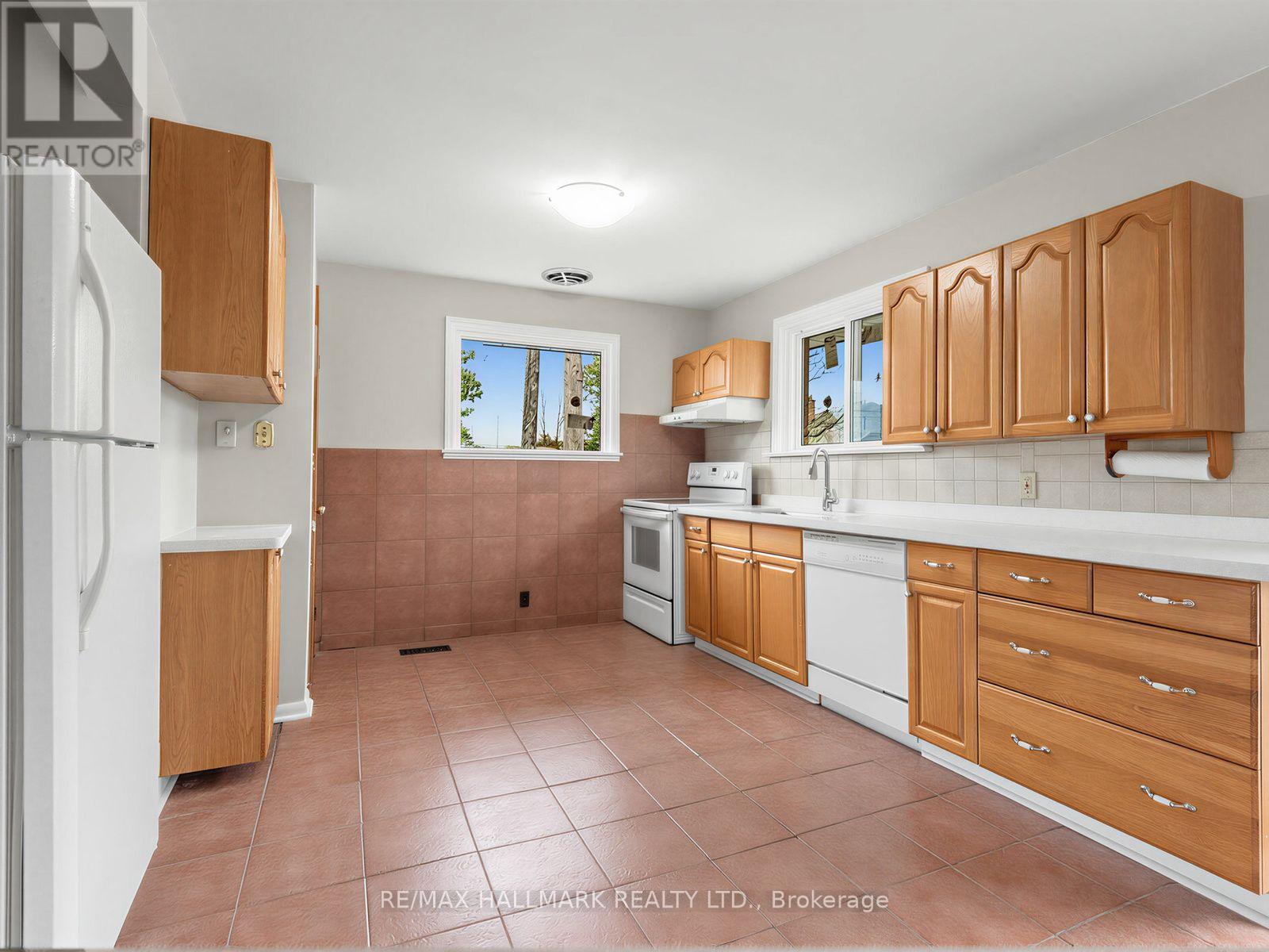 504 Wilson Road S, Oshawa, Ontario  L1H 6C9 - Photo 9 - E13834750