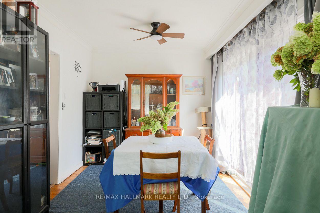 28 Fermoy Road, Toronto, Ontario  M1M 3J4 - Photo 12 - E13834780