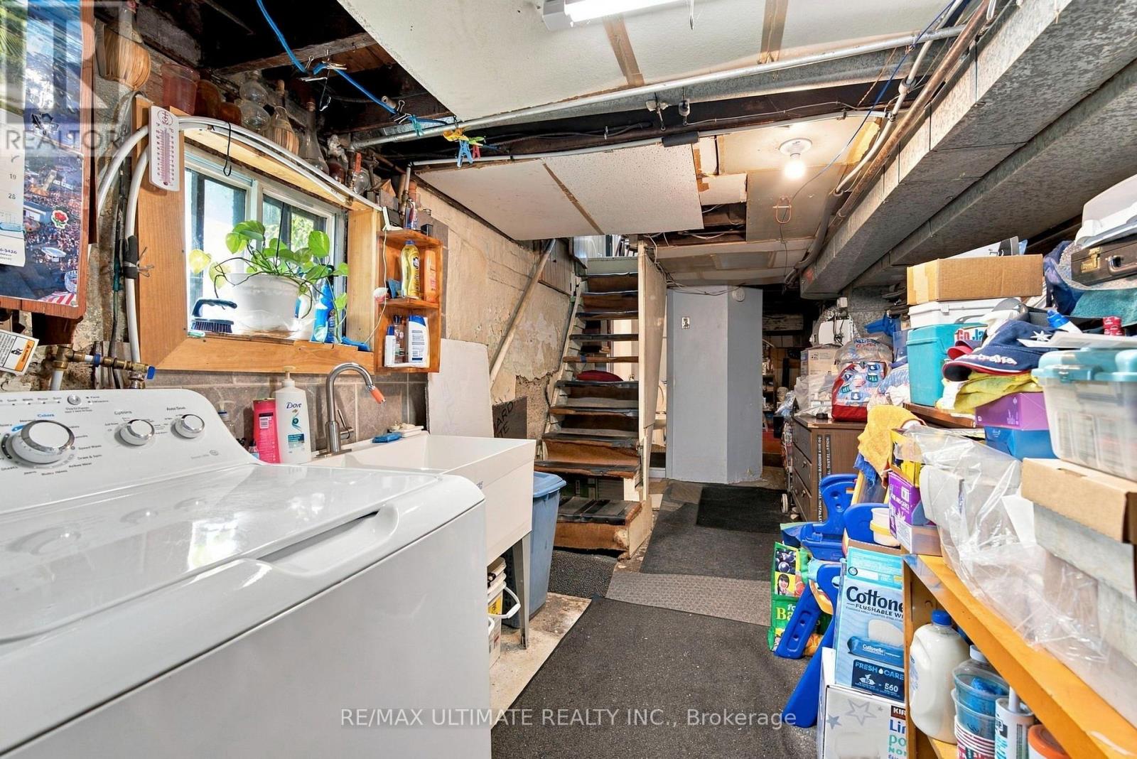 426 Woodfield Road, Toronto (Greenwood-Coxwell), Ontario  M4L 2X3 - Photo 14 - E13834844