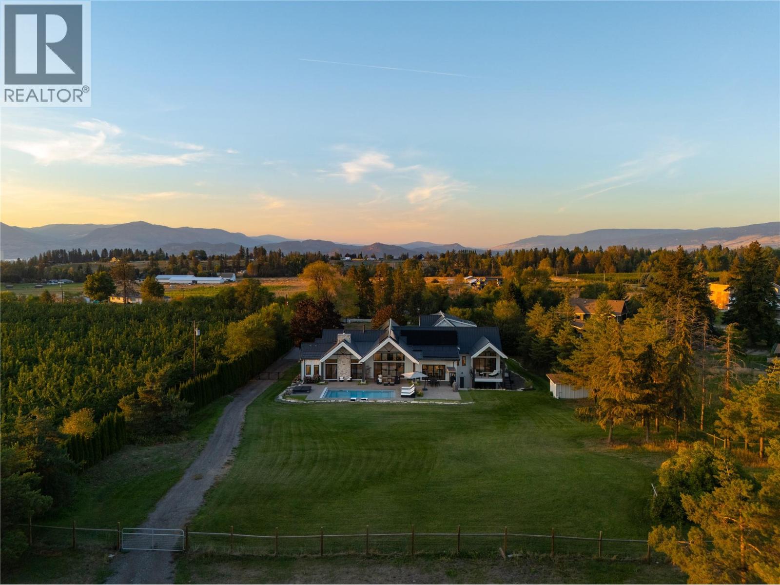 4485 Wallace Hill Road, Kelowna, British Columbia  V1W 4C3 - Photo 2 - 10401398
