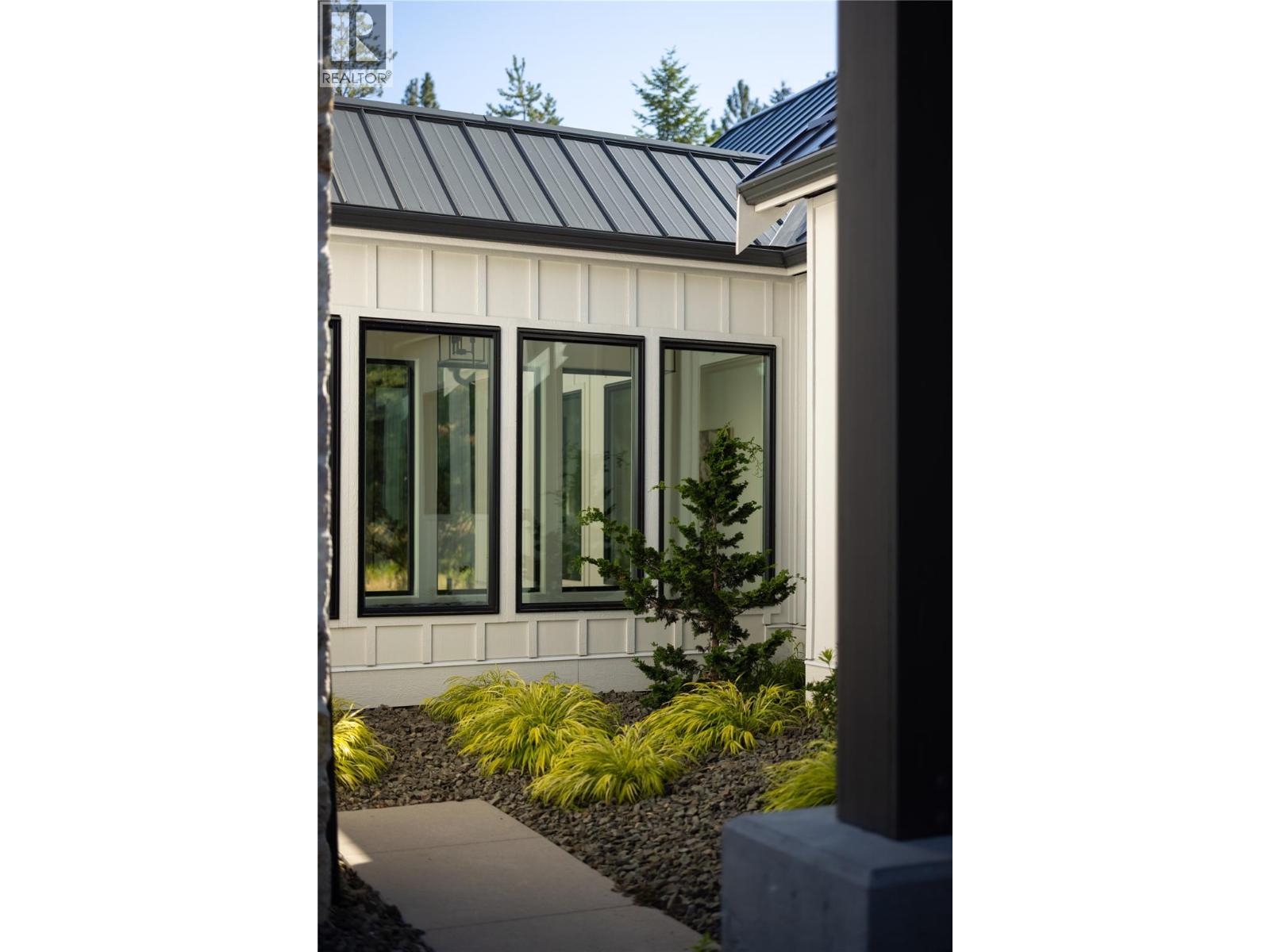 4485 Wallace Hill Road, Kelowna, British Columbia  V1W 4C3 - Photo 40 - 10401398
