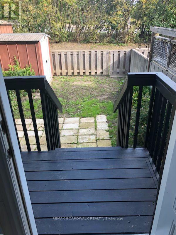53j Sumac Street, Ottawa, Ontario  K1J 7T7 - Photo 12 - X13761032