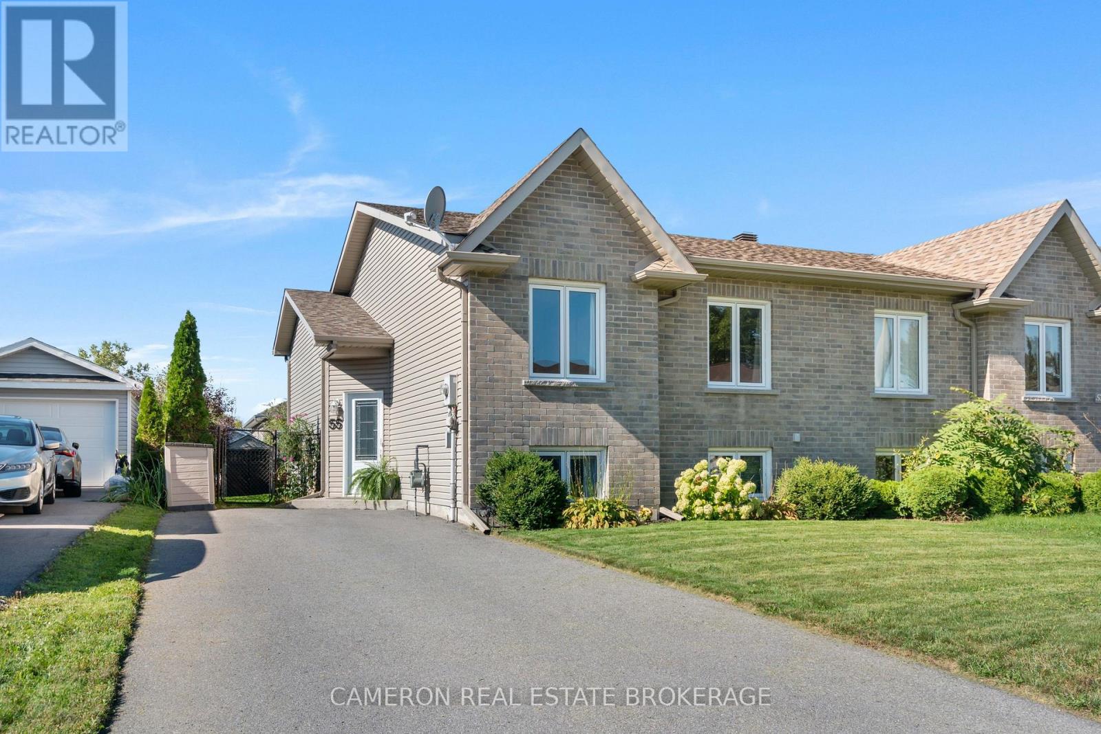<h3>$439,900</h3><p>55 Forestdale Crescent, Cornwall, Ontario</p>