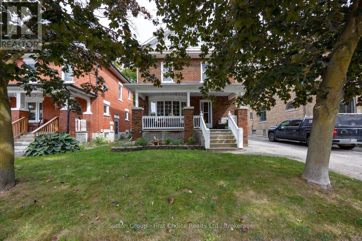 94 Cambria Street, Stratford, Ontario N5A 1H1 - Photo 3 - X13834914