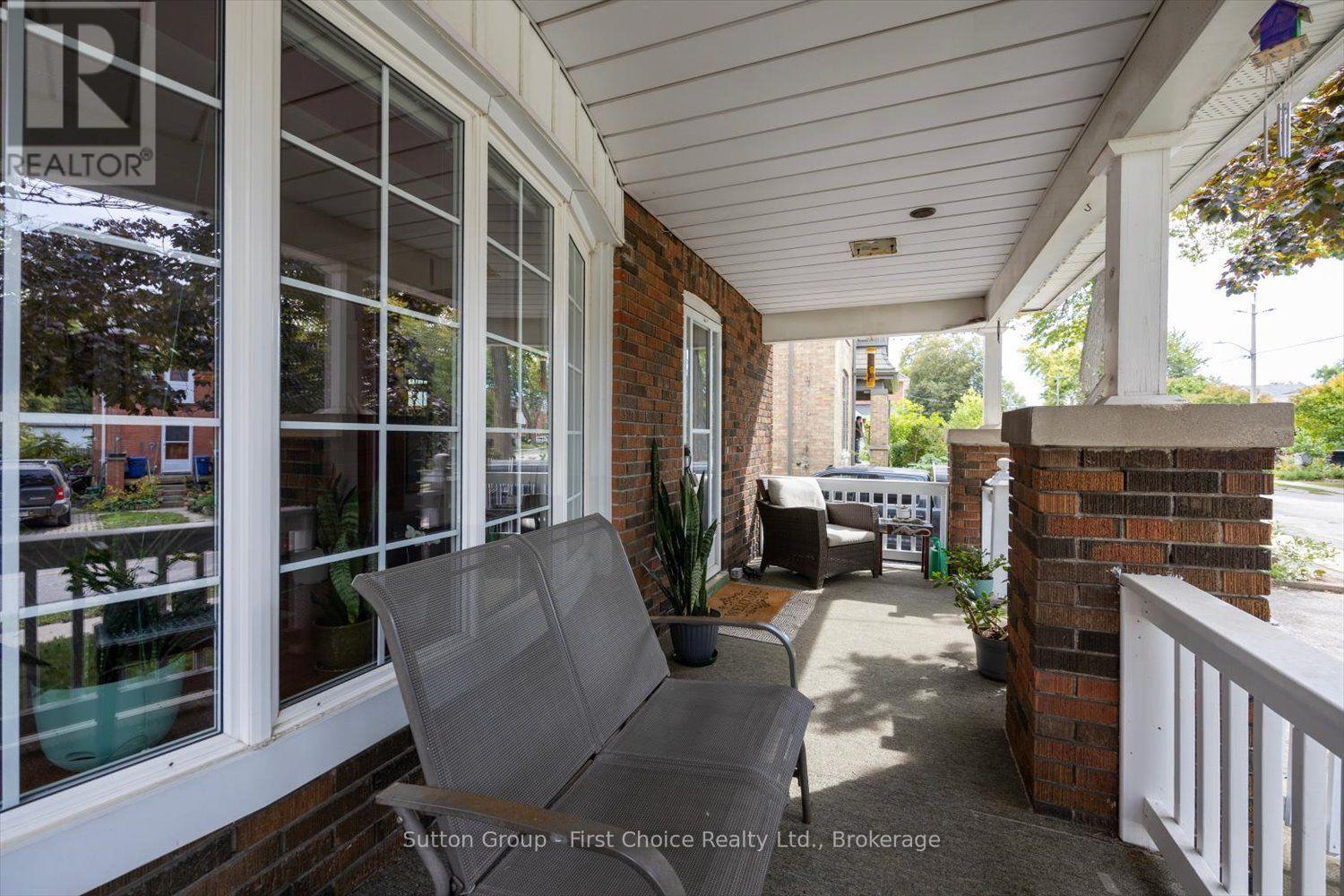 94 Cambria Street, Stratford, Ontario N5A 1H1 - Photo 6 - X13834914