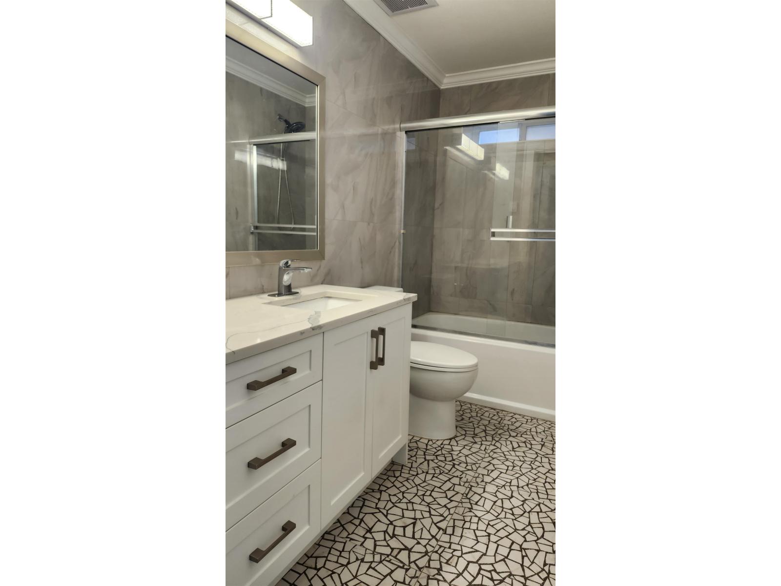 8056 211b Street, Langley, British Columbia  V2Y 0K3 - Photo 27 - R3155910