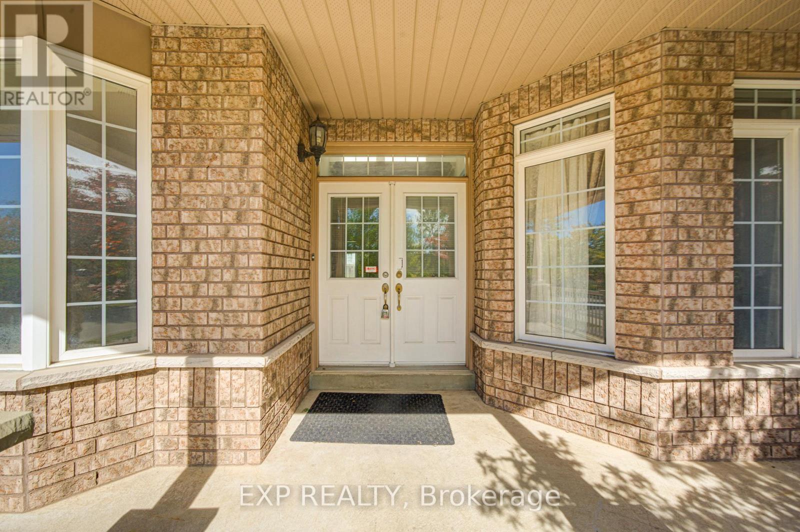 17 Country Ridge Drive, Markham, Ontario  L6E 1C4 - Photo 2 - N13820490