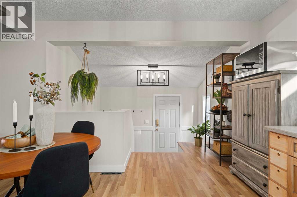 8515 48 Avenue Nw, Calgary, Alberta  T3B 2B1 - Photo 23 - A2348445