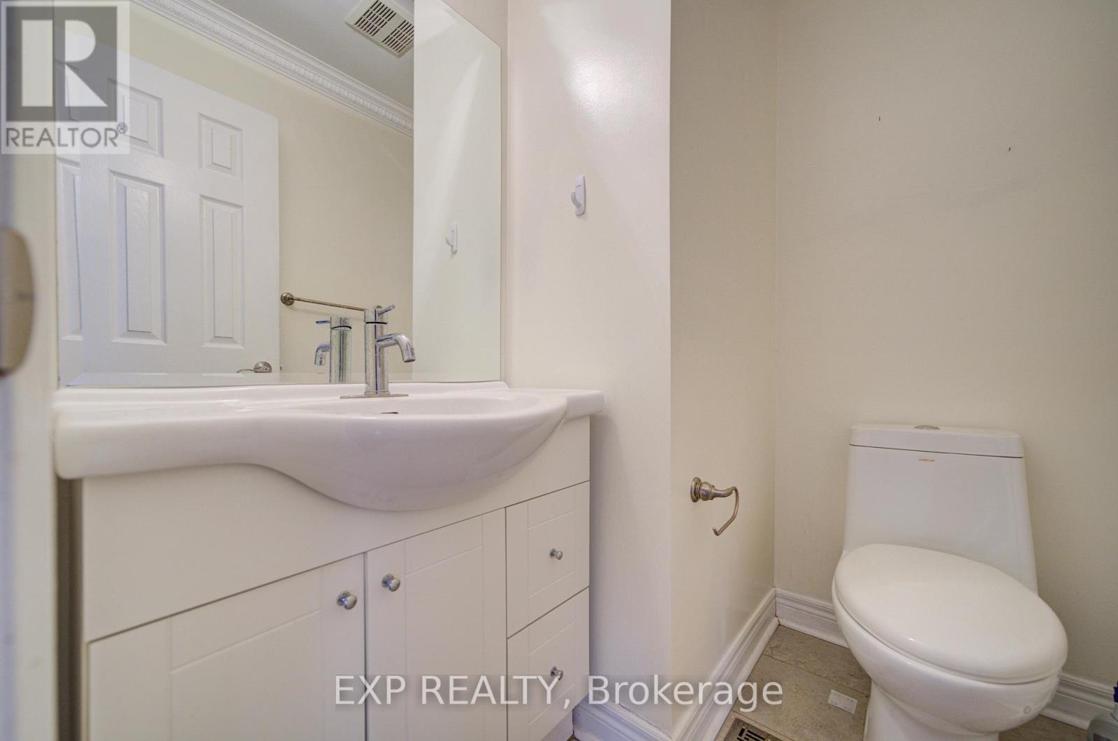 17 Country Ridge Drive, Markham, Ontario  L6E 1C4 - Photo 9 - N13820490