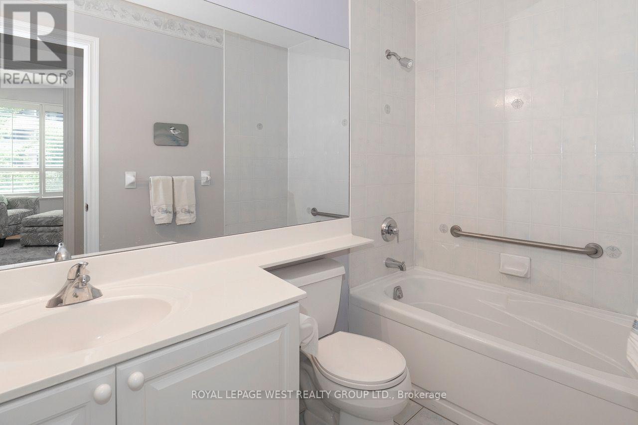 302 - 1 Lomond Drive, Toronto, Ontario  M8X 2Z3 - Photo 20 - W13834756