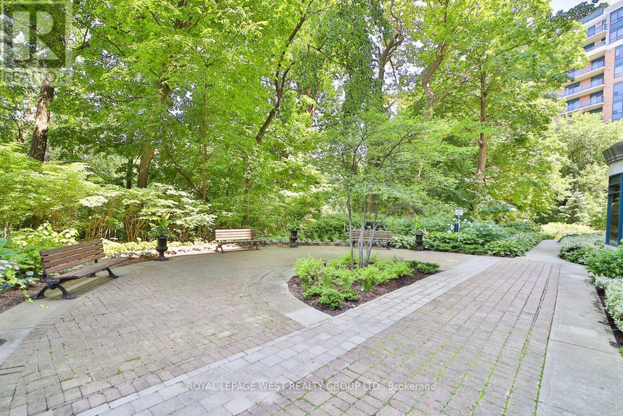 302 - 1 Lomond Drive, Toronto, Ontario  M8X 2Z3 - Photo 29 - W13834756