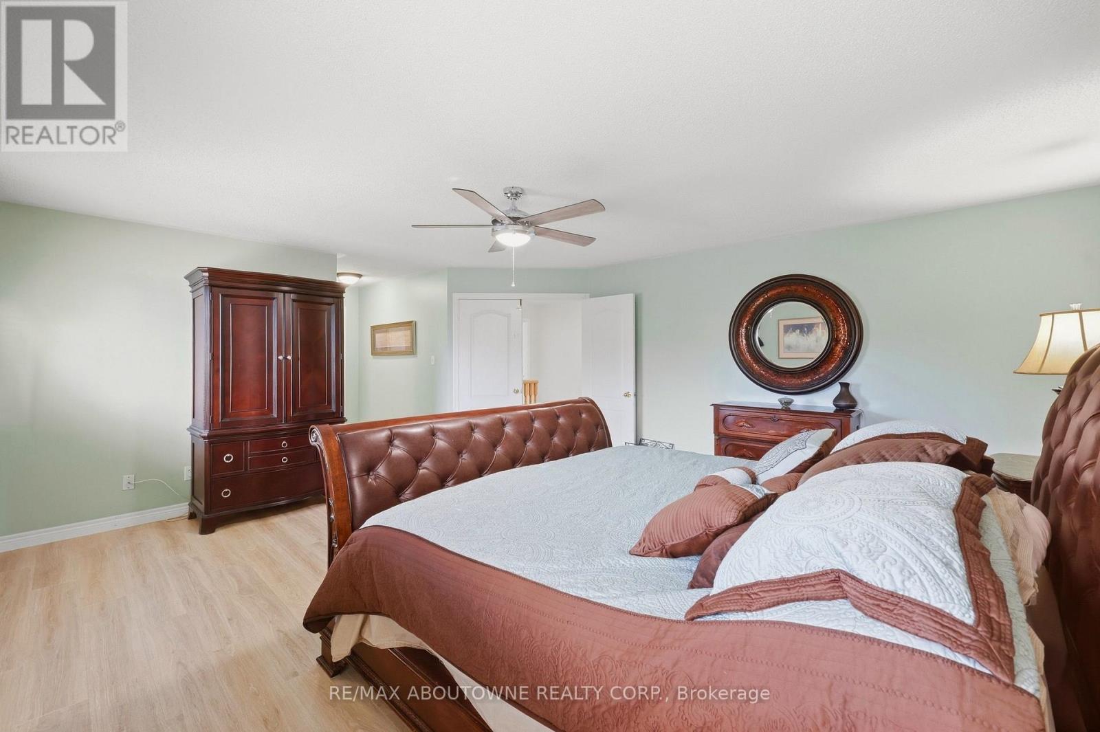 1094 Gorham Way, Milton (Cl Clarke), Ontario  L9T 6N7 - Photo 29 - W13834764