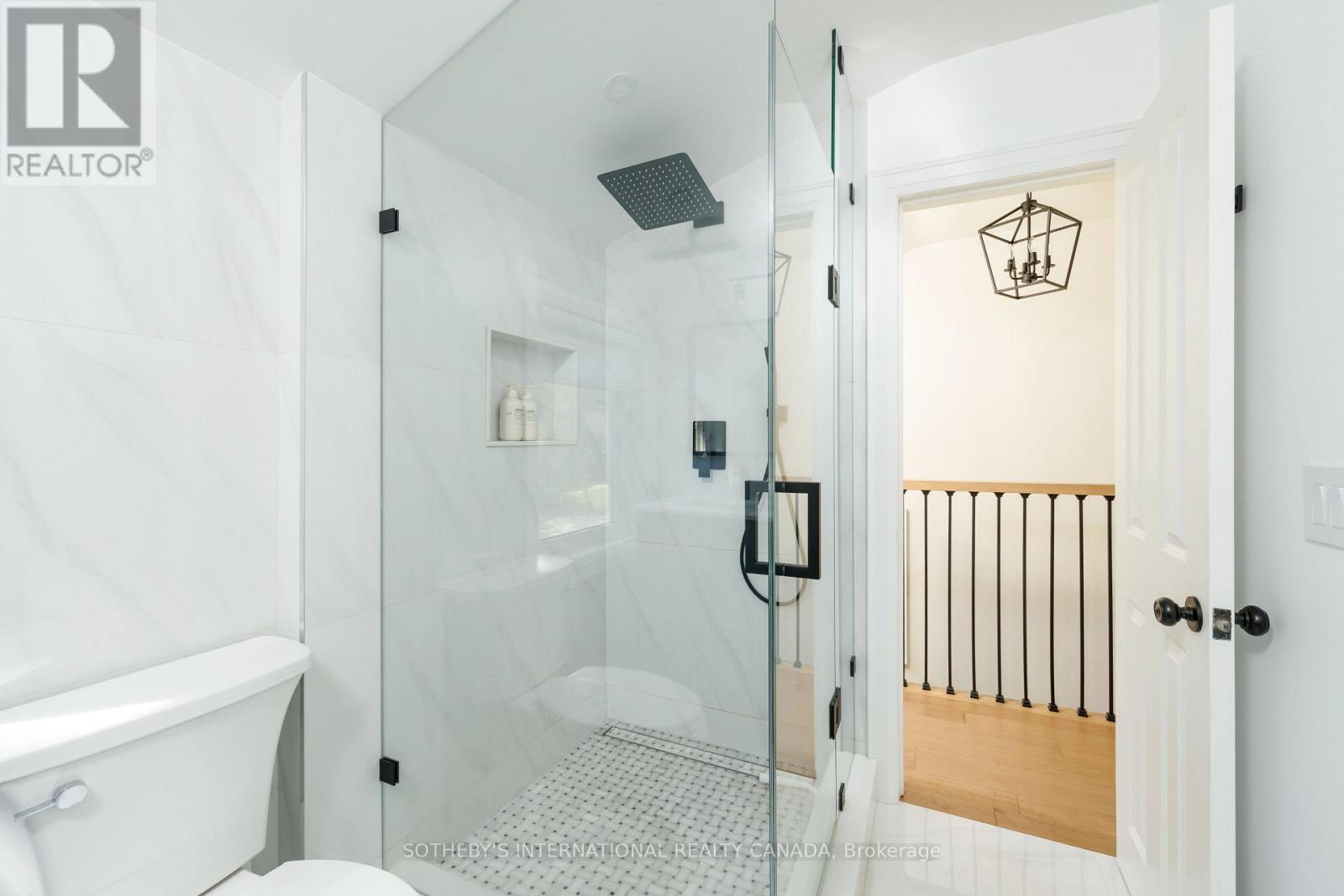 1048 Royal York Road, Toronto (Kingsway South), Ontario  M8X 2G7 - Photo 24 - W13834866