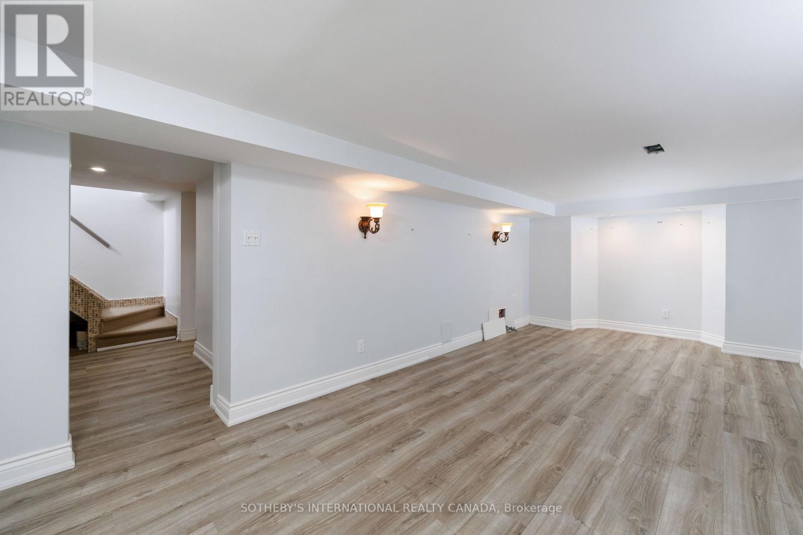 1048 Royal York Road, Toronto (Kingsway South), Ontario  M8X 2G7 - Photo 34 - W13834866