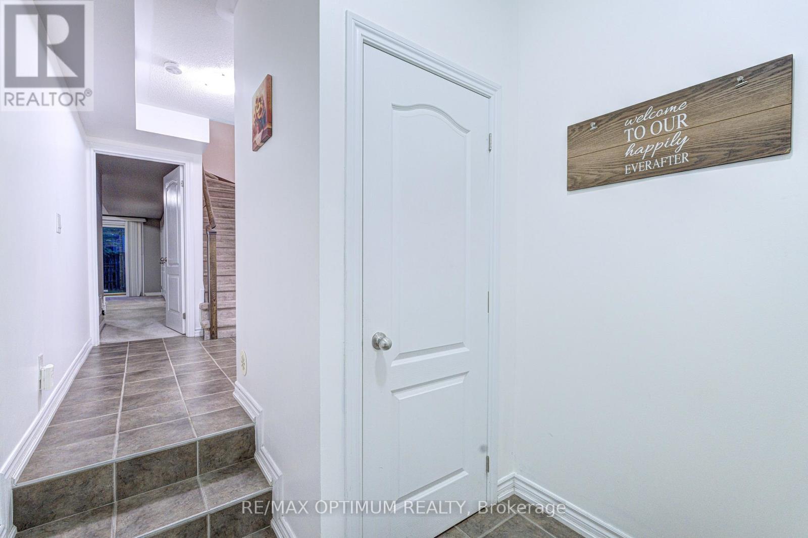 23 Bakewell Street, Brampton (Bram West), Ontario  L6Y 0P9 - Photo 3 - W13834884