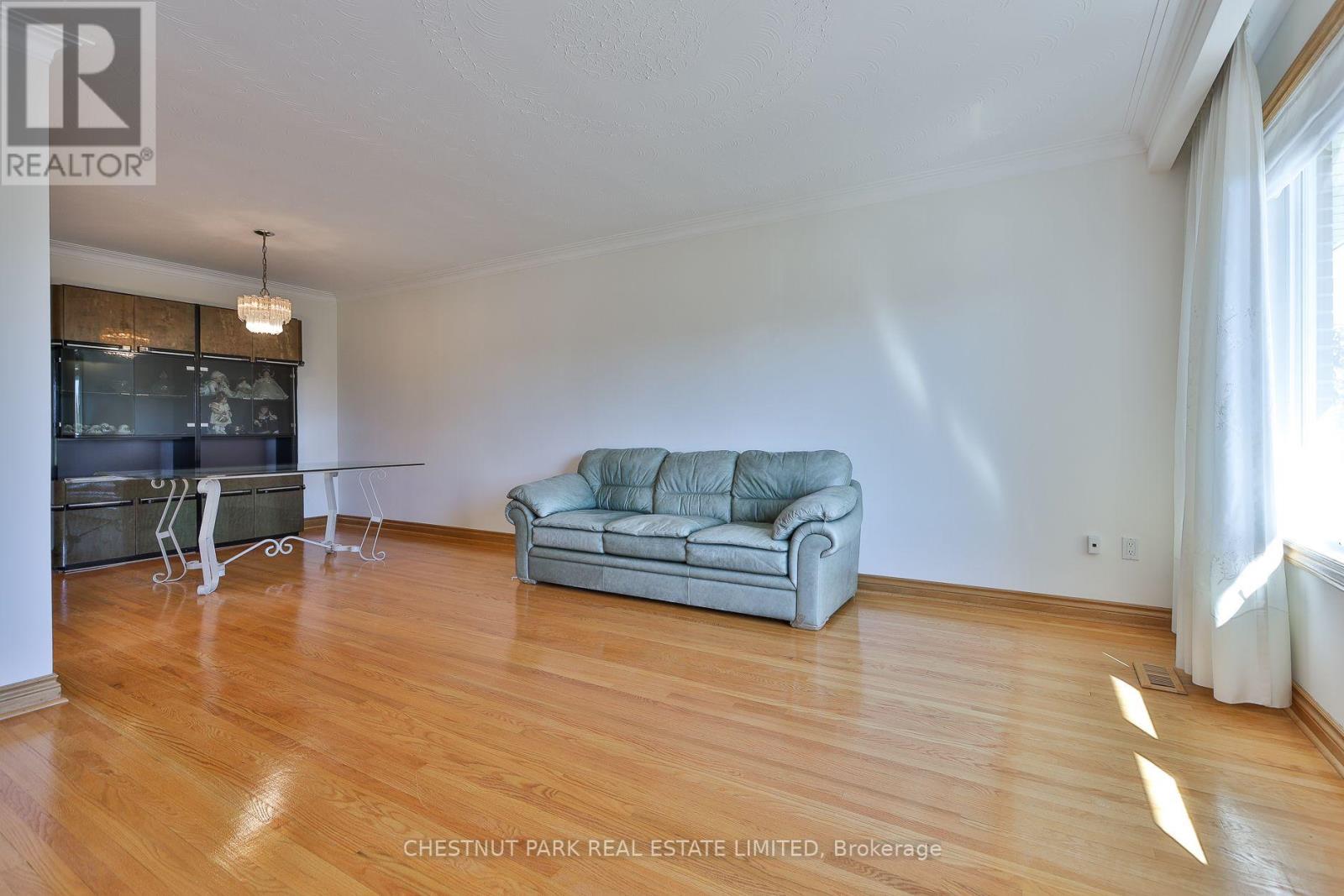 28 Charrington Crescent, Toronto, Ontario  M3L 2C4 - Photo 26 - W13834886