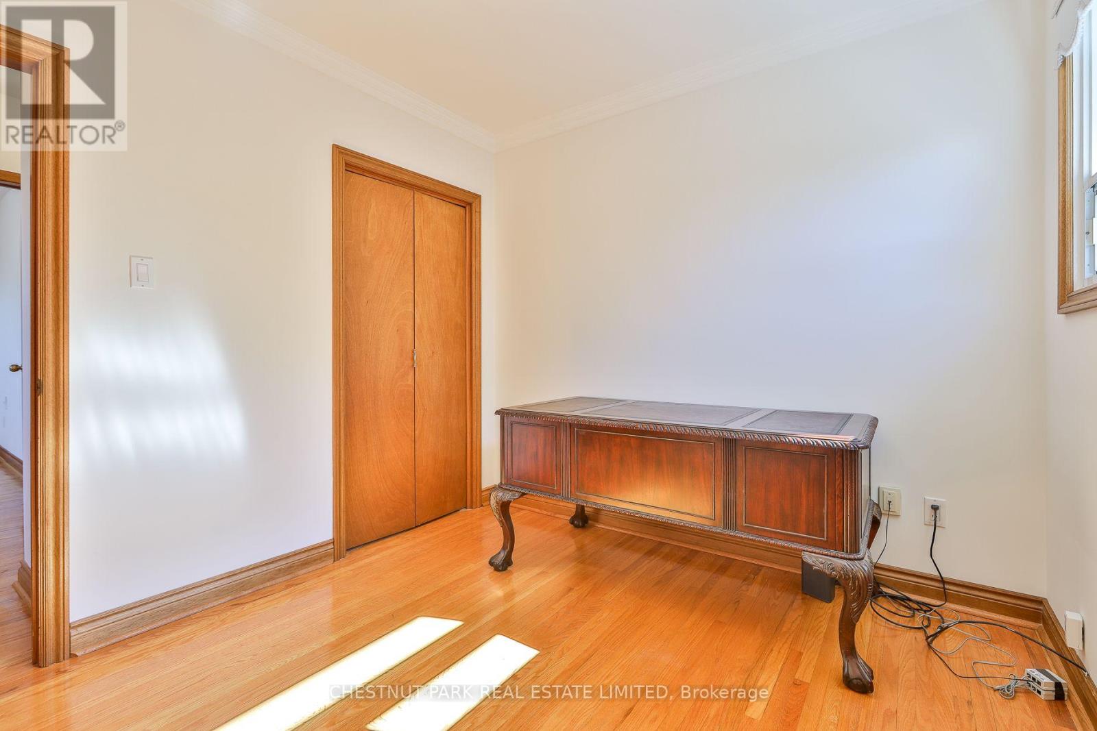 28 Charrington Crescent, Toronto, Ontario  M3L 2C4 - Photo 37 - W13834886