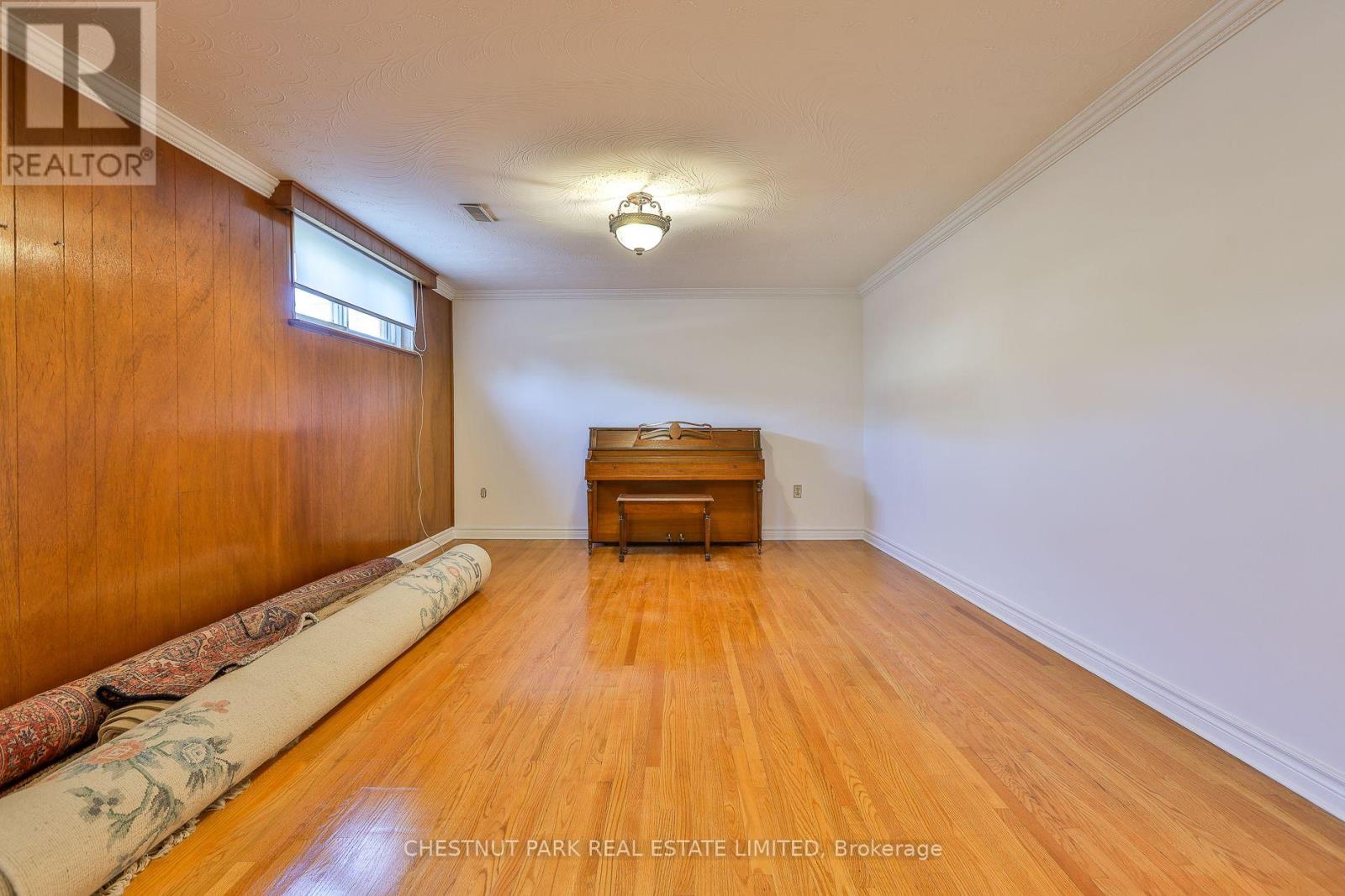 28 Charrington Crescent, Toronto, Ontario  M3L 2C4 - Photo 39 - W13834886