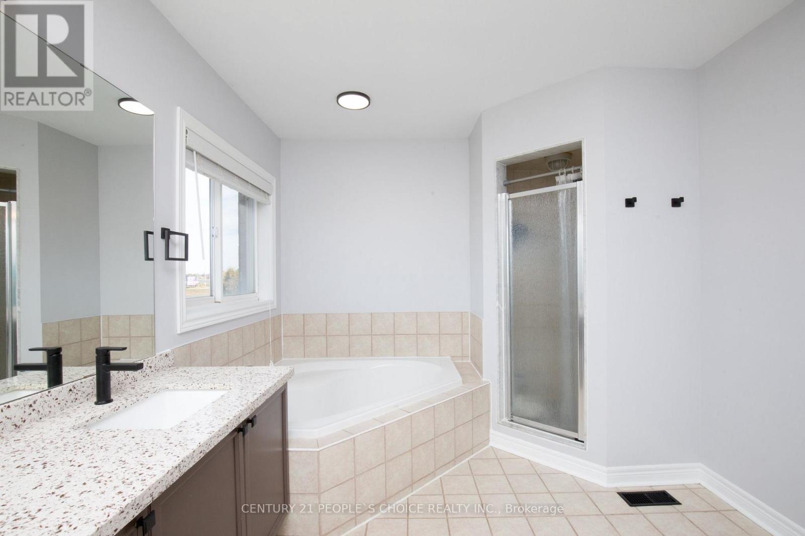 58 Collingwood Avenue, Brampton (Snelgrove), Ontario  L7A 1L7 - Photo 24 - W13834890