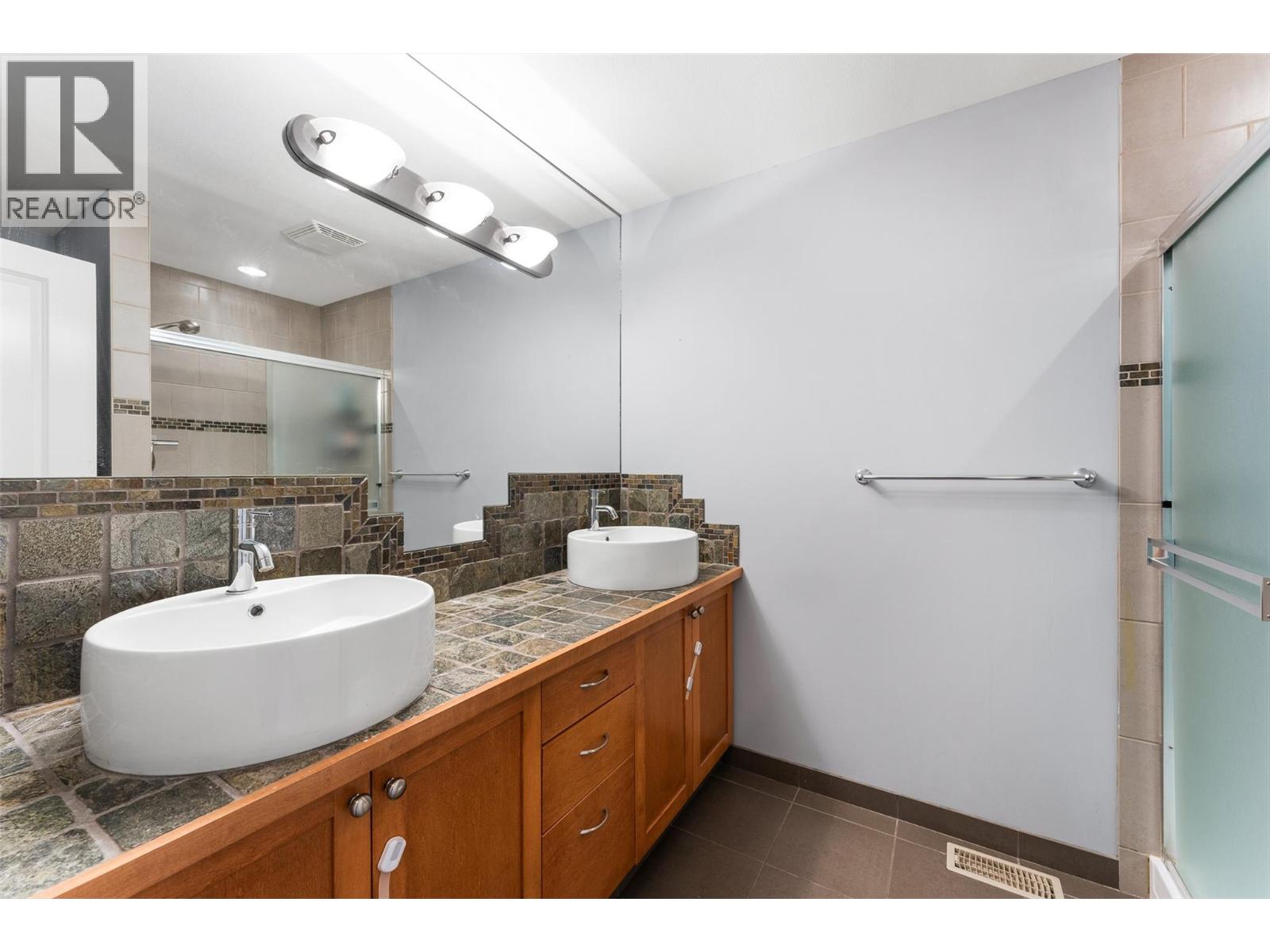 1853 Parkview Crescent Unit# 26, Kelowna, British Columbia  V1X 8A3 - Photo 22 - 10401806