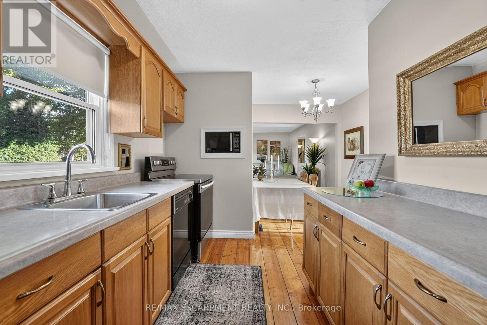 416 Bartlett Avenue, Grimsby (Grimsby Beach), Ontario  L3M 2N4 - Photo 22 - X13834782